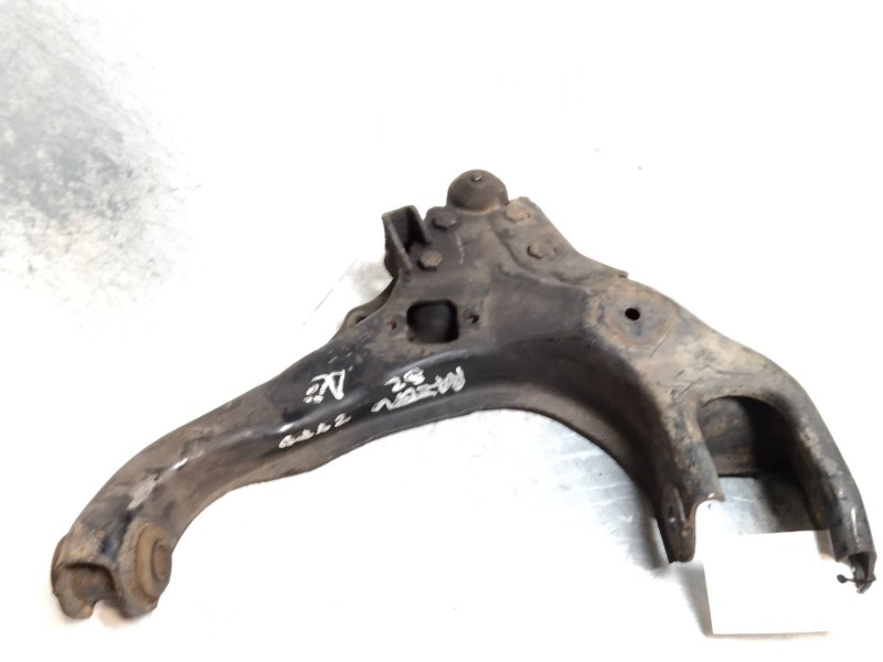 Recambio de brazo suspension inferior delantero derecho para mitsubishi montero (l040) 2500 td (4-ptas.) referencia OEM IAM   