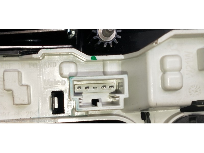 Recambio de piloto trasero izquierdo interior para volkswagen golf vii lim. (5g1) 2.0 tdi referencia OEM IAM 5G0945093AE 9005213