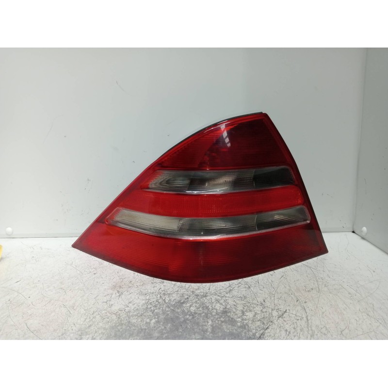 Recambio de piloto trasero izquierdo para mercedes clase s (w220) berlina 320 cdi (220.026) referencia OEM IAM A2208200164  