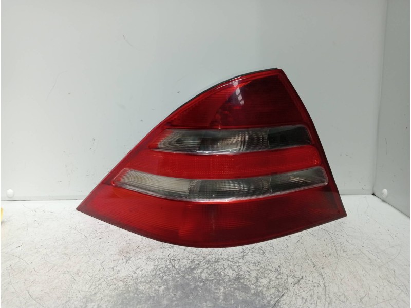 Recambio de piloto trasero izquierdo para mercedes clase s (w220) berlina 320 cdi (220.026) referencia OEM IAM A2208200164  