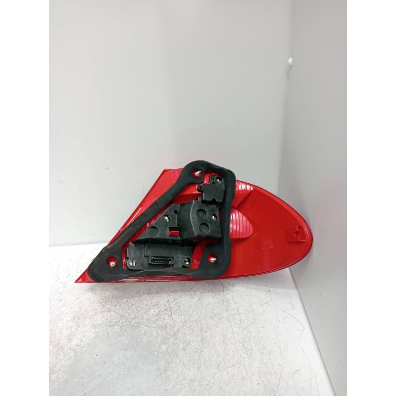 Recambio de piloto trasero izquierdo interior para volkswagen passat berlina (3c2) 2.0 tdi referencia OEM IAM 3C5945093E  