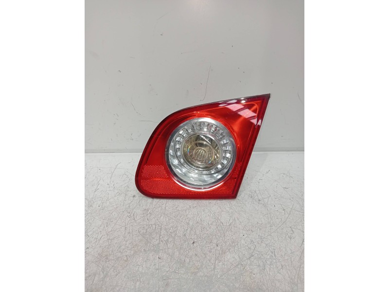 Recambio de piloto trasero derecho interior para volkswagen passat berlina (3c2) 2.0 tdi referencia OEM IAM 3C5945094E  