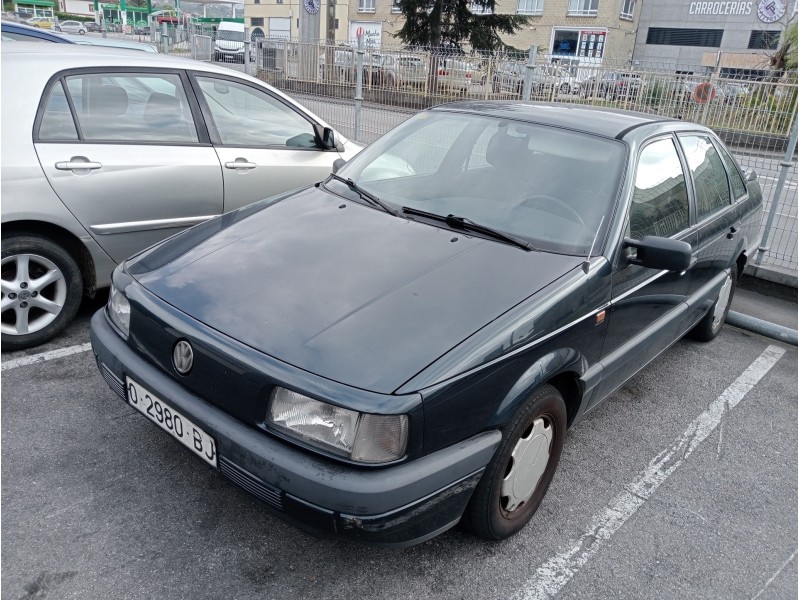 volkswagen passat berlina (312) del año 1993