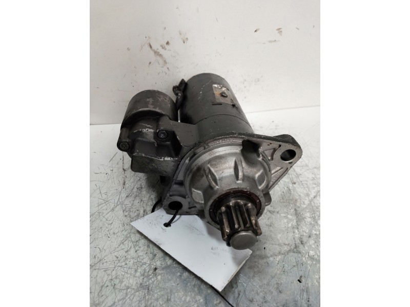 Recambio de motor arranque para volkswagen golf iv berlina (1j1) 1.9 tdi referencia OEM IAM 0001125012 BOSCH 