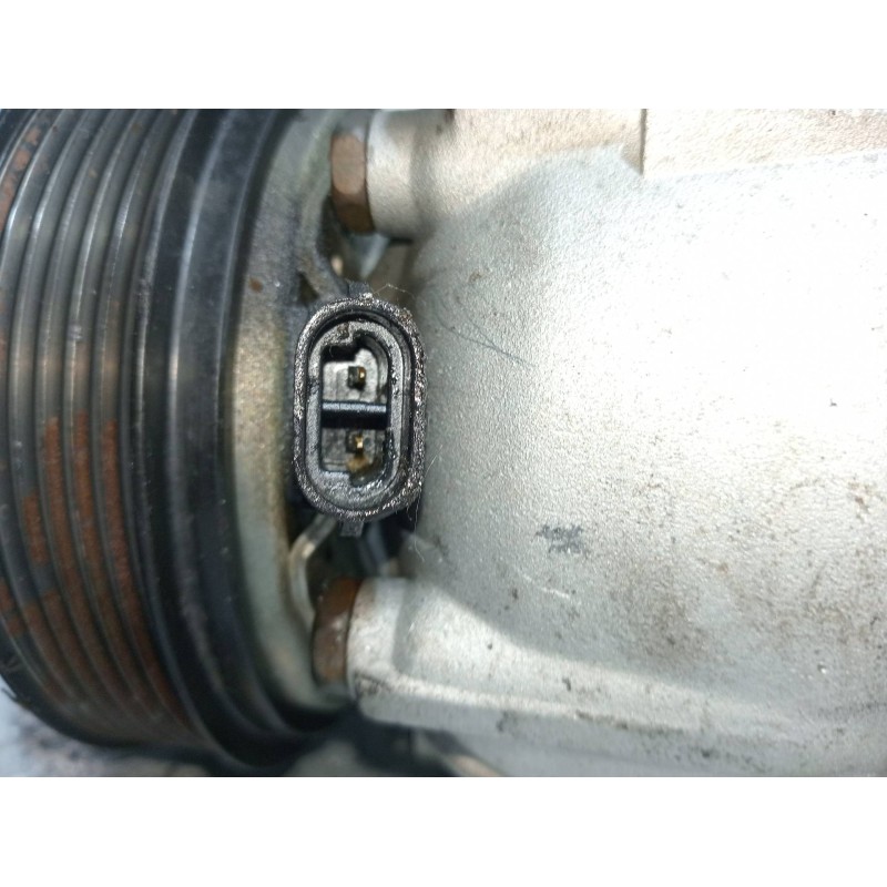 Recambio de compresor aire acondicionado para renault trafic combi (ab 4.01) 29 ln combi9 acristalado referencia OEM IAM   