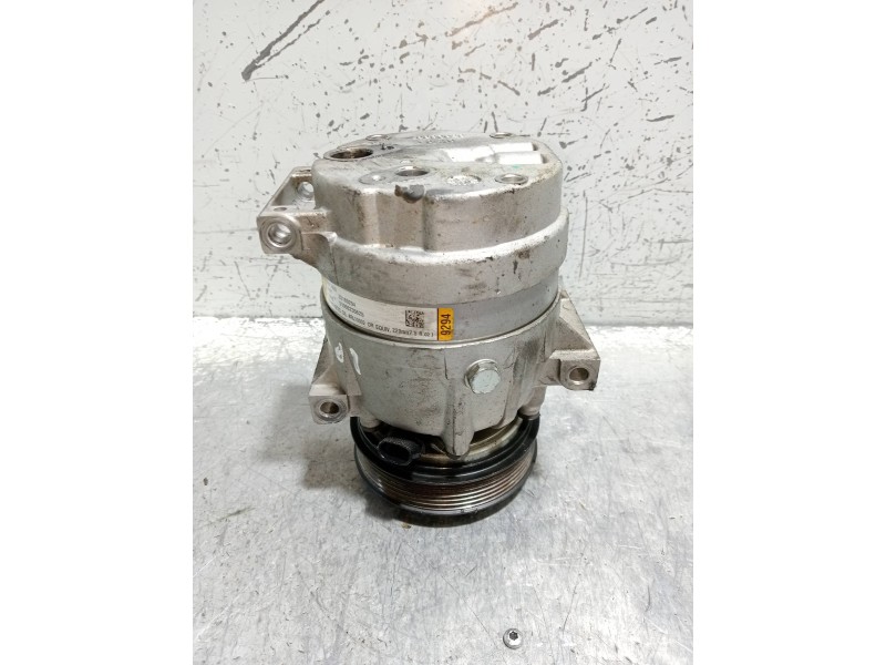 Recambio de compresor aire acondicionado para renault trafic combi (ab 4.01) 29 ln combi9 acristalado referencia OEM IAM   
