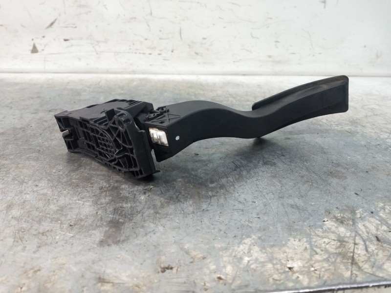 Recambio de potenciometro pedal para volkswagen golf vii lim. (5g1) 2.0 tdi referencia OEM IAM 5Q1723503 6PV01062101 