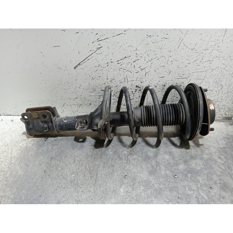 Recambio de amortiguador delantero izquierdo para hyundai santa fe (sm) 2.0 crdi vgt comfort referencia OEM IAM   