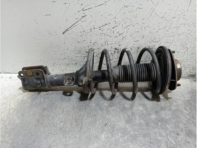 Recambio de amortiguador delantero izquierdo para hyundai santa fe (sm) 2.0 crdi vgt comfort referencia OEM IAM   