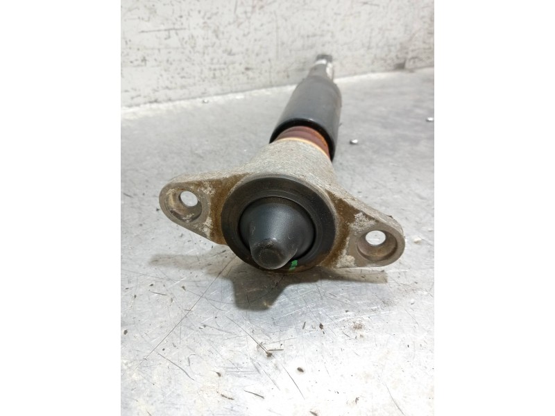 Recambio de amortiguador trasero izquierdo para kia cee´d tech referencia OEM IAM 555311AXXXE  