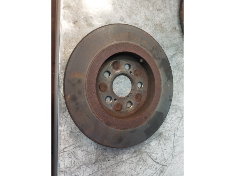 Recambio de disco freno trasero para lexus ct referencia OEM IAM   
