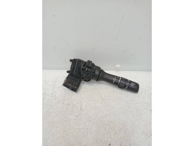 Recambio de mando limpia para lexus ct 200h referencia OEM IAM 173848  