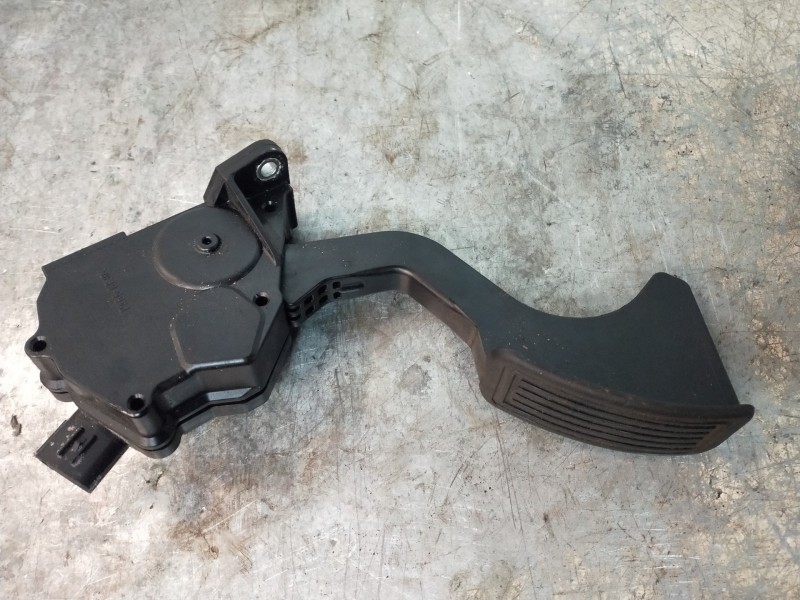 Recambio de potenciometro pedal para lexus ct 200h referencia OEM IAM 7811076091 1988002020 