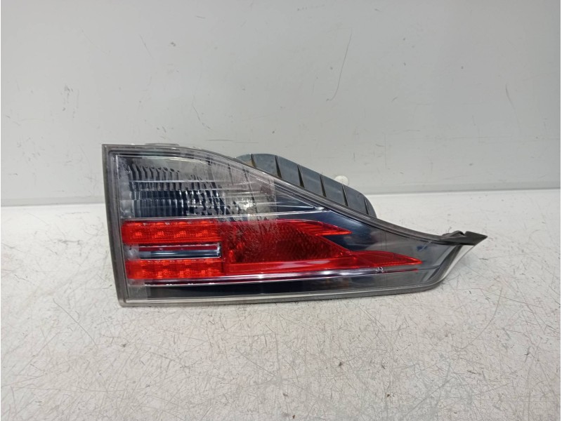 Recambio de piloto trasero izquierdo interior para lexus ct 200h referencia OEM IAM   