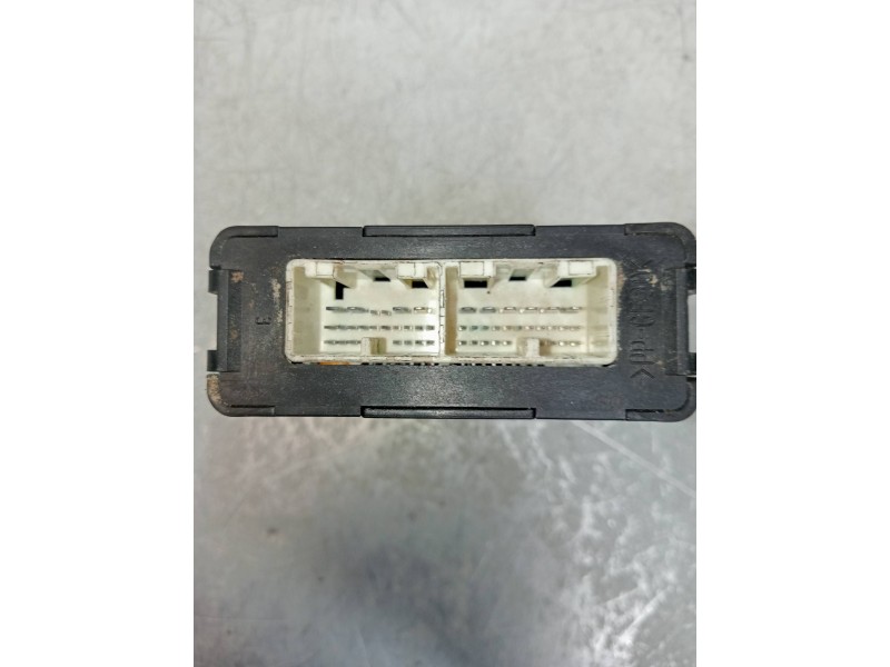 Recambio de modulo electronico para lexus ct 200h referencia OEM IAM 8953576011  
