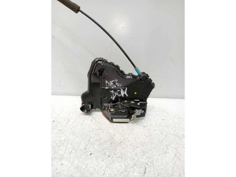 Recambio de motor cierre centralizado delantero derecho para lexus ct 200h referencia OEM IAM A046693   Recambio de motor cierre centralizado delantero derecho para lexus ct 200h referencia OEM IAM A046693