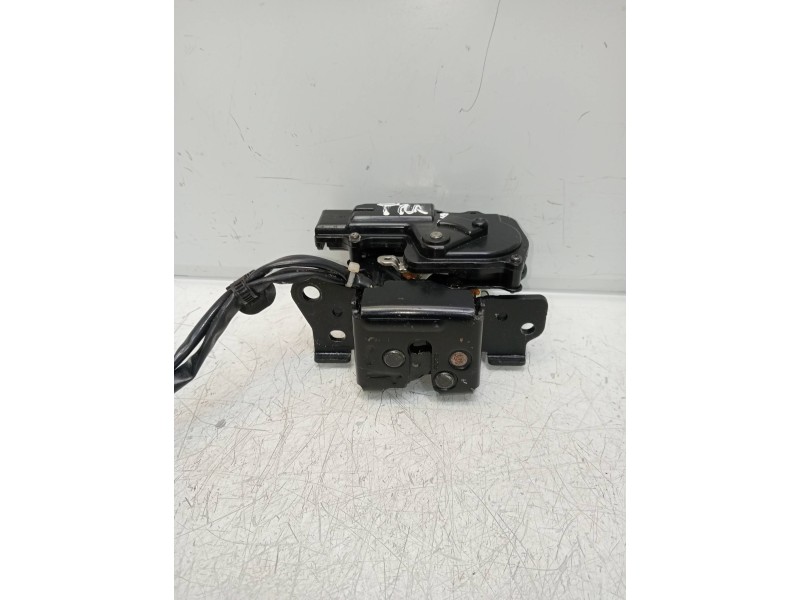 Recambio de motor cierre centralizado trasero izquierdo para lexus ct 200h referencia OEM IAM   