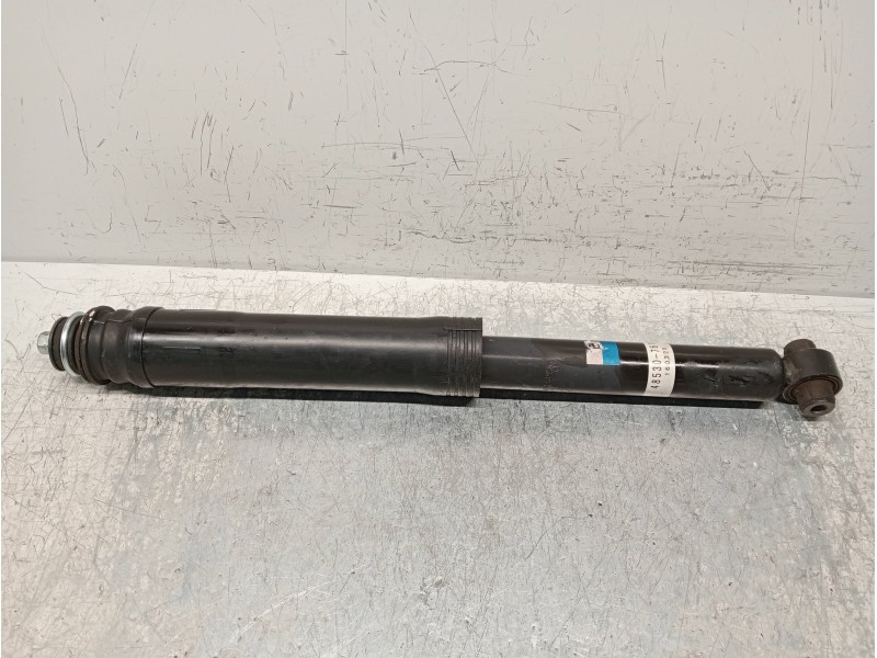 Recambio de amortiguador trasero derecho para lexus ct 200h referencia OEM IAM 4853076110  