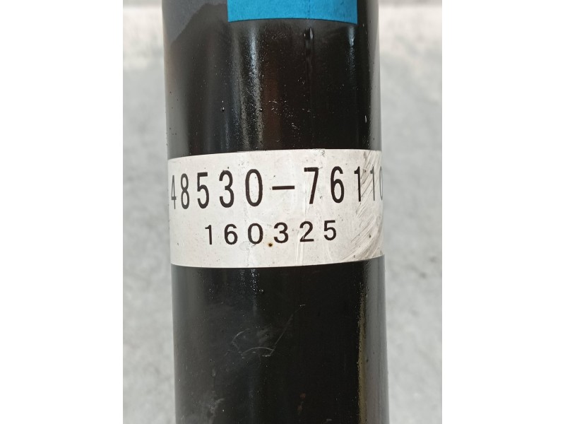 Recambio de amortiguador trasero derecho para lexus ct 200h referencia OEM IAM 4853076110  