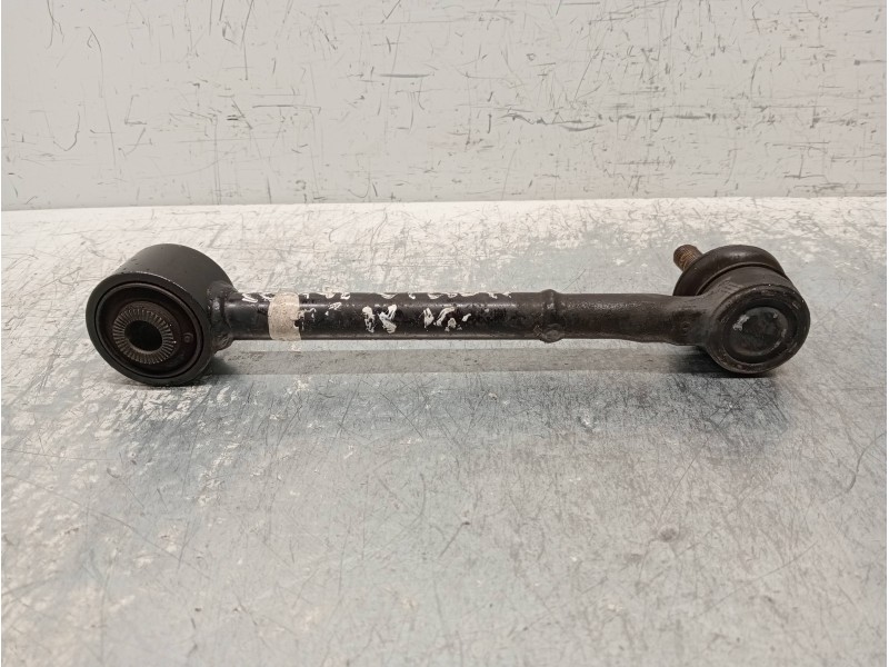 Recambio de brazo suspension superior trasero derecho para lexus ct 200h referencia OEM IAM    Recambio de brazo suspension superior trasero derecho para lexus ct 200h referencia OEM IAM