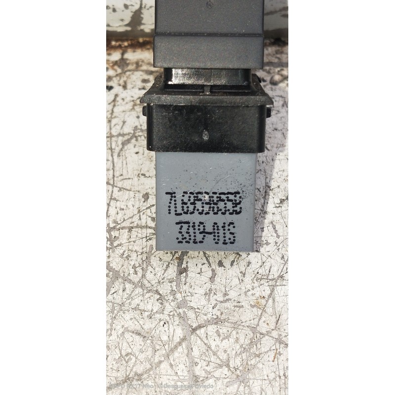 Recambio de mando elevalunas delantero derecho para volkswagen passat berlina (3c2) 2.0 tdi referencia OEM IAM 7L69598558 331901