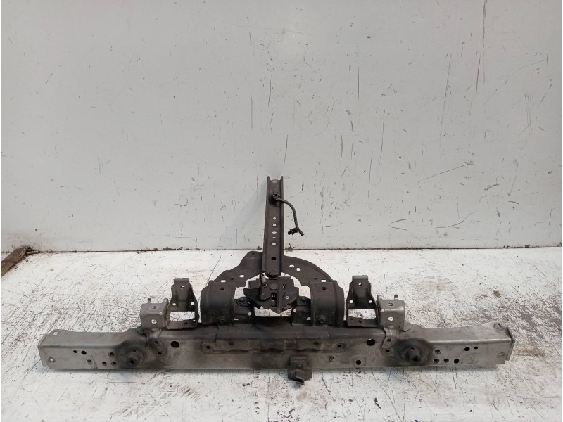 Recambio de panel frontal para lexus ct 200h referencia OEM IAM    Recambio de panel frontal para lexus ct 200h referencia OEM IAM