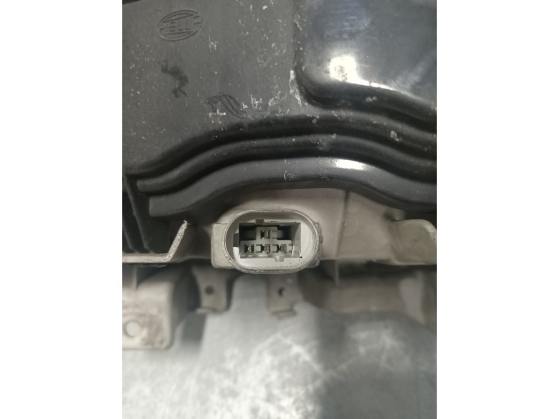 Recambio de faro izquierdo para renault laguna (b56) 1.8 mono cat referencia OEM IAM   