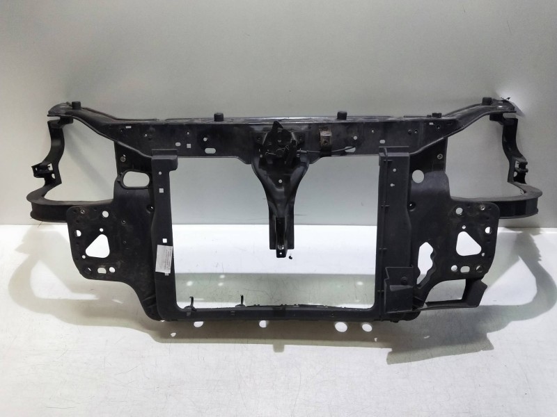 Recambio de panel frontal para hyundai getz (tb) 1.5 crdi referencia OEM IAM   