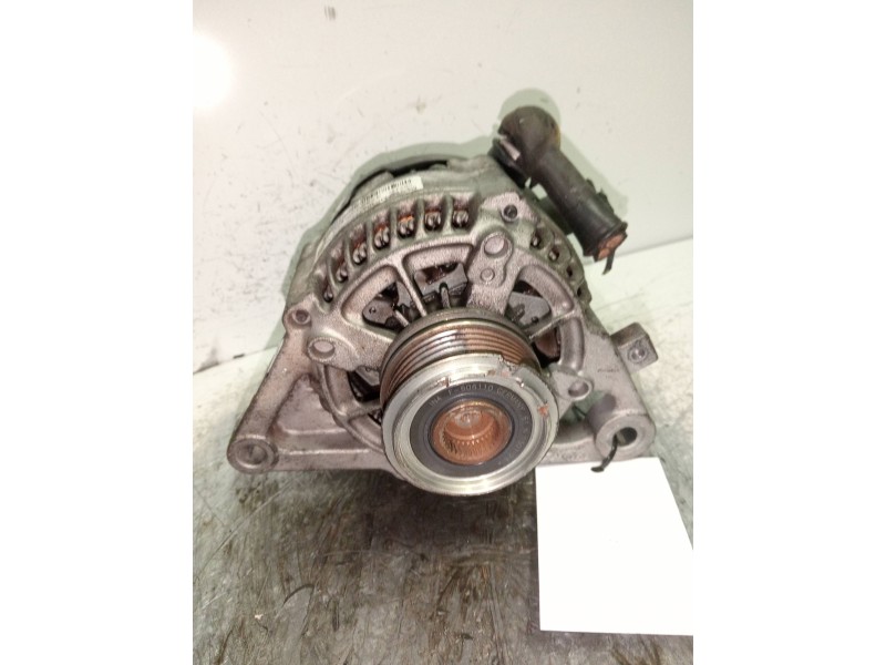 Recambio de alternador para kia cee´d tech referencia OEM IAM 373002A750  