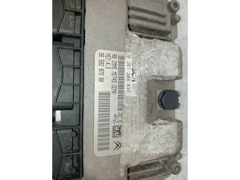 Recambio de centralita motor uce para peugeot 206 berlina xs referencia OEM IAM 0261208839 9658287280 