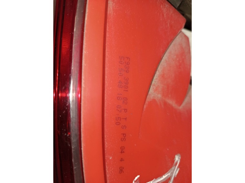 Recambio de piloto trasero derecho interior para alfa romeo 159 sportwagon (140) 1.9 jtdm 8v / selective referencia OEM IAM F939