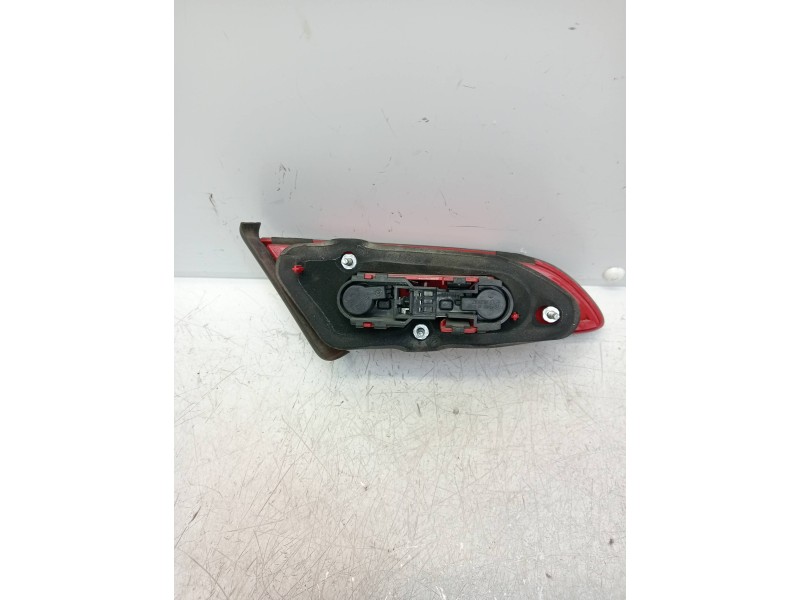 Recambio de piloto trasero derecho interior para alfa romeo 159 sportwagon (140) 1.9 jtdm 8v / selective referencia OEM IAM F939