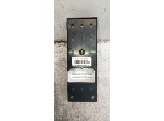 Recambio de mando elevalunas delantero izquierdo para kia cee´d sporty wagon concept referencia OEM IAM 935751H120  5P 2