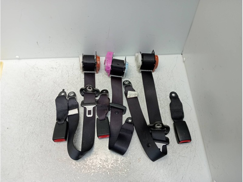 Recambio de juego cinturones trasero para suzuki grand vitara jb (jt) 1,9 ltr. ddis jlx-e 5-türig referencia OEM IAM   