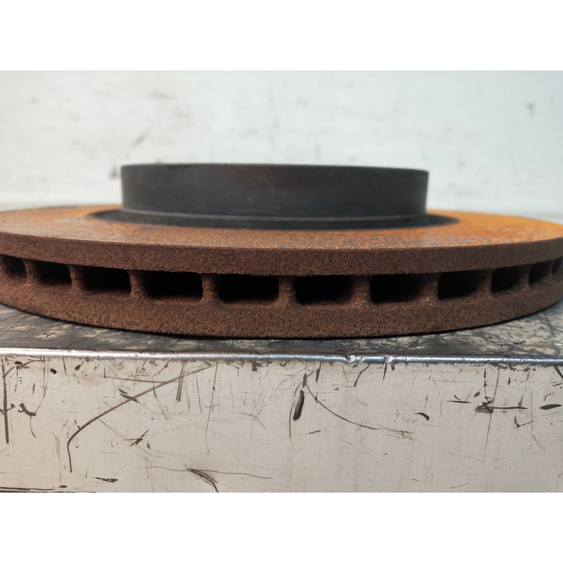 Recambio de disco freno delantero para suzuki grand vitara jb (jt) 1,9 ltr. ddis jlx-e 5-türig referencia OEM IAM   VENTILADO