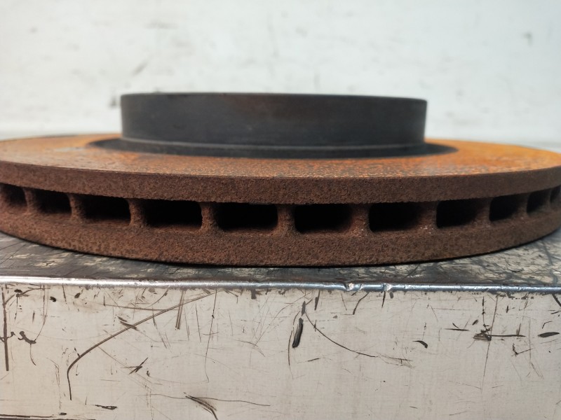 Recambio de disco freno delantero para suzuki grand vitara jb (jt) 1,9 ltr. ddis jlx-e 5-türig referencia OEM IAM   VENTILADO