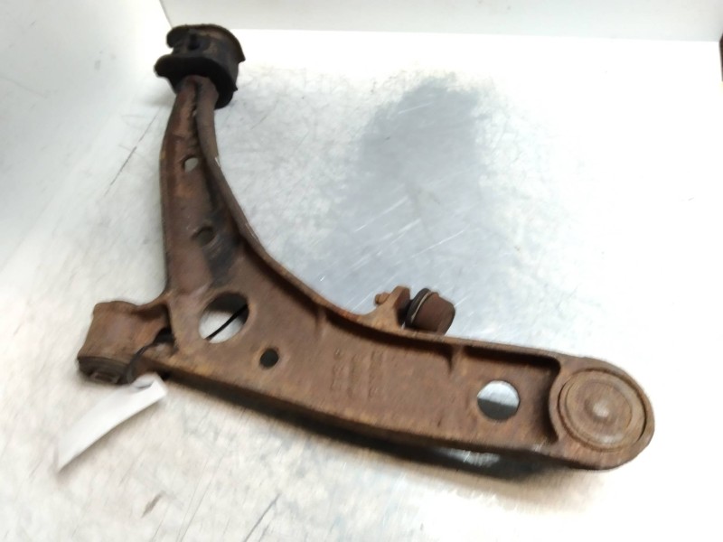 Recambio de brazo suspension inferior delantero derecho para mitsubishi space runner (n10/n20) gli referencia OEM IAM   