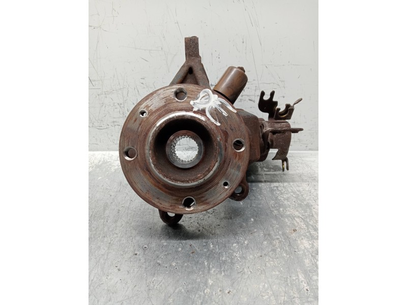 Recambio de mangueta delantera derecha para citroen xsara berlina 1.6i 16v exclusive referencia OEM IAM   