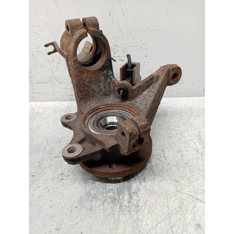 Recambio de mangueta delantera derecha para citroen xsara berlina 1.6i 16v exclusive referencia OEM IAM   