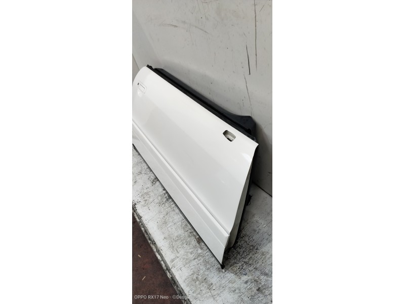 Recambio de puerta delantera derecha para audi coupe (8b3) básico referencia OEM IAM   3P