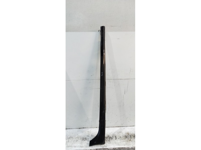 Recambio de faldon lateral para audi a6 avant (4gd) 2.0 tdi ultra referencia OEM IAM   DERECHO