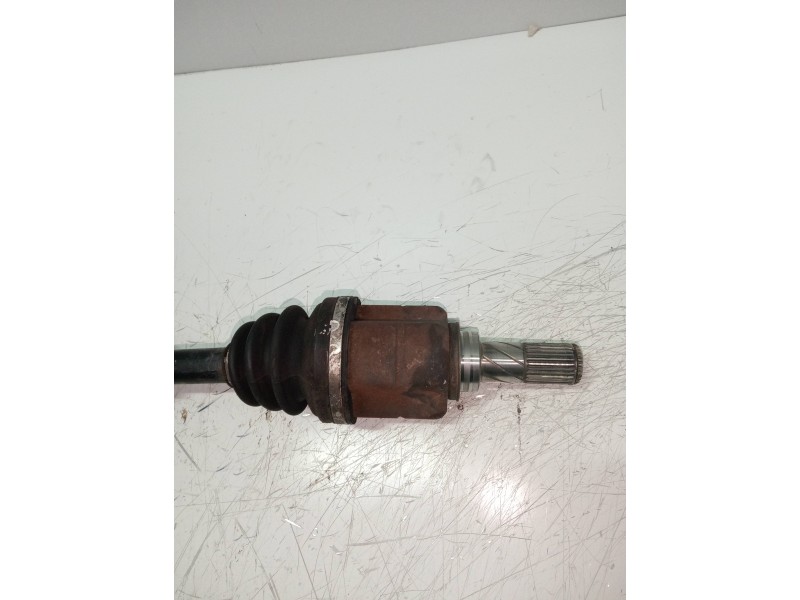 Recambio de transmision delantera izquierda para nissan micra (k12e) acenta referencia OEM IAM   