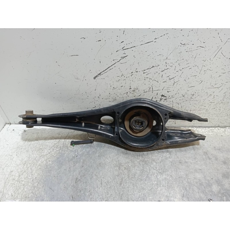 Recambio de brazo suspension inferior trasero izquierdo para volkswagen golf vii lim. (5g1) 2.0 tdi referencia OEM IAM 5Q0505311
