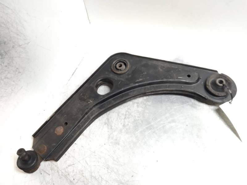 Recambio de brazo suspension inferior delantero izquierdo para ford escort berlina/turnier 1.8 16v cat referencia OEM IAM   