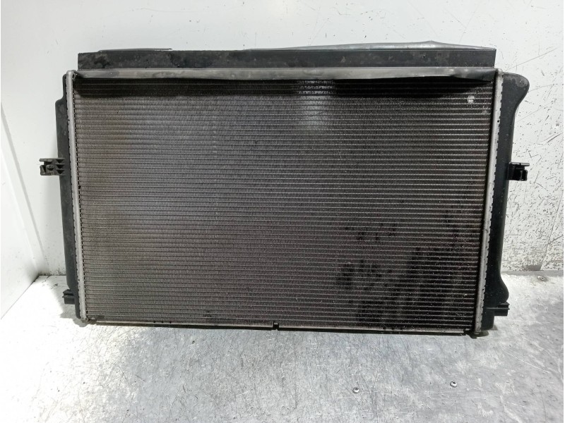 Recambio de radiador agua para volkswagen golf vii lim. (5g1) 2.0 tdi referencia OEM IAM 5Q0121251ER  