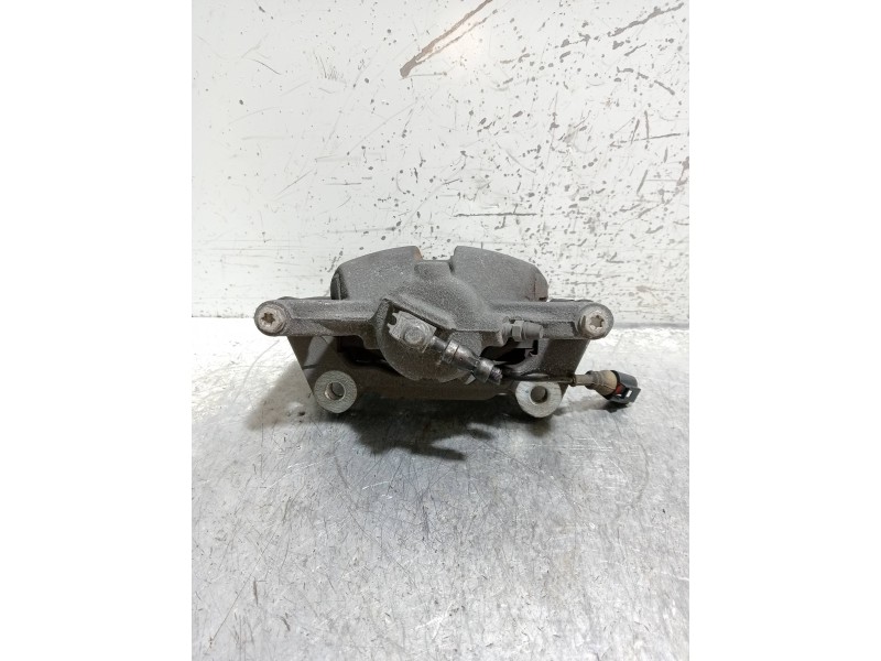Recambio de pinza freno delantera derecha para volkswagen golf vii lim. (5g1) 2.0 tdi referencia OEM IAM   