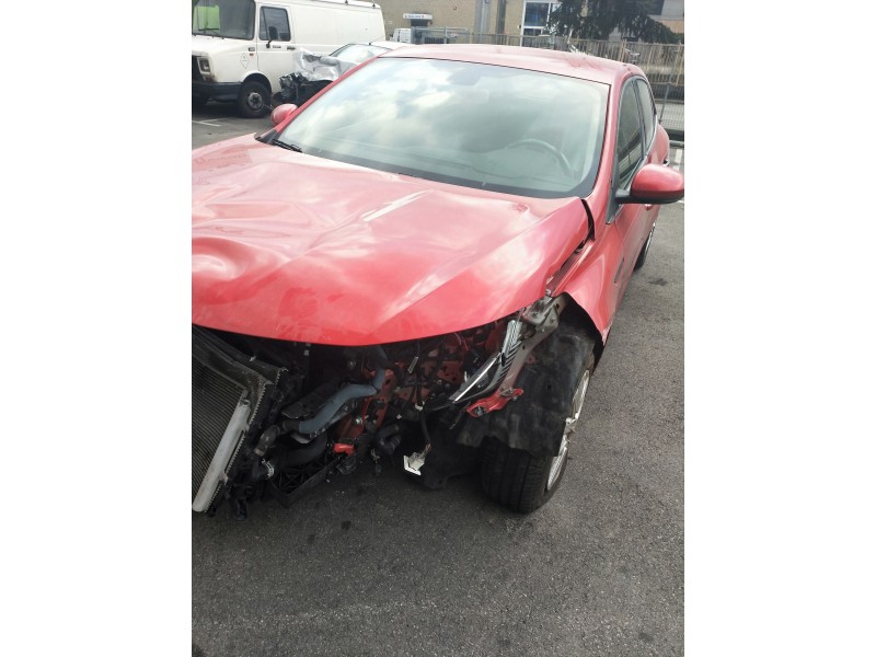 renault megane iv berlina 5p del año 2020