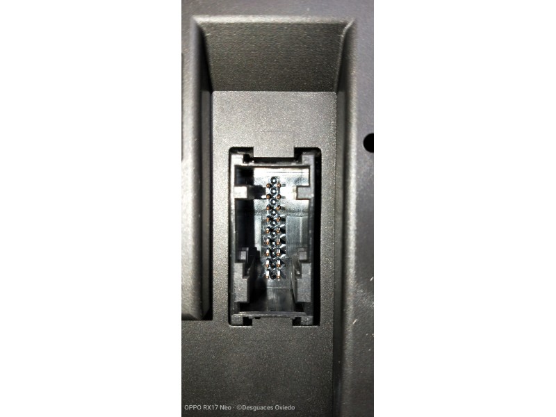 Recambio de cuadro instrumentos para bmw serie 3 berlina (e90) 330i referencia OEM IAM 922098101 719140650 14369510