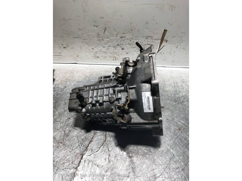 Recambio de caja cambios para hyundai lantra (j1) 1.8 16v cat referencia OEM IAM ARA 192038 