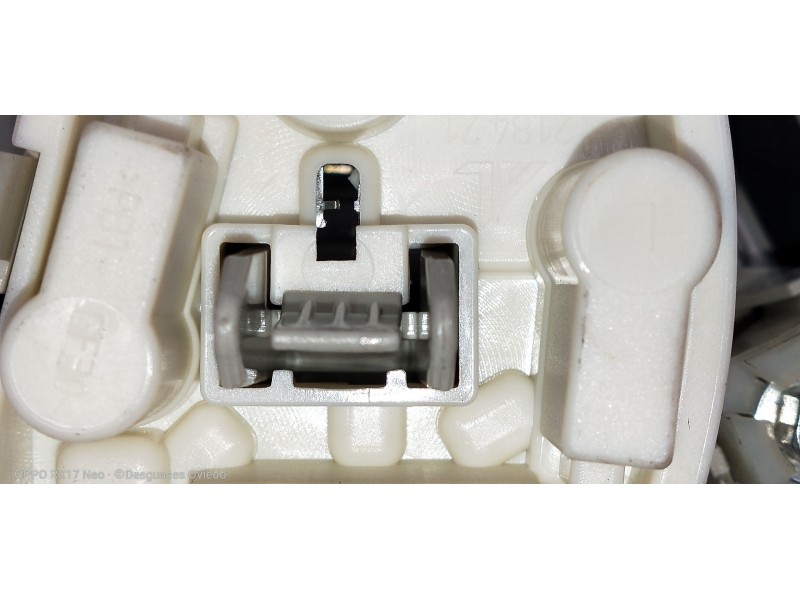 Recambio de piloto trasero izquierdo interior para bmw serie 3 berlina (e90) 330i referencia OEM IAM 7154155 ELE26Y 